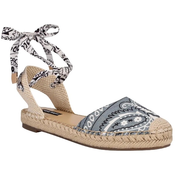 NWOT Nine West Mage Blue Bandana Tie Up Espadrille - Picture 1 of 7